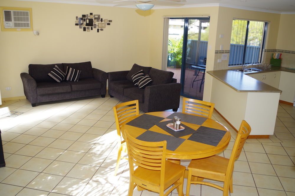 Kalbarri Blue Ocean Villas 外观 照片