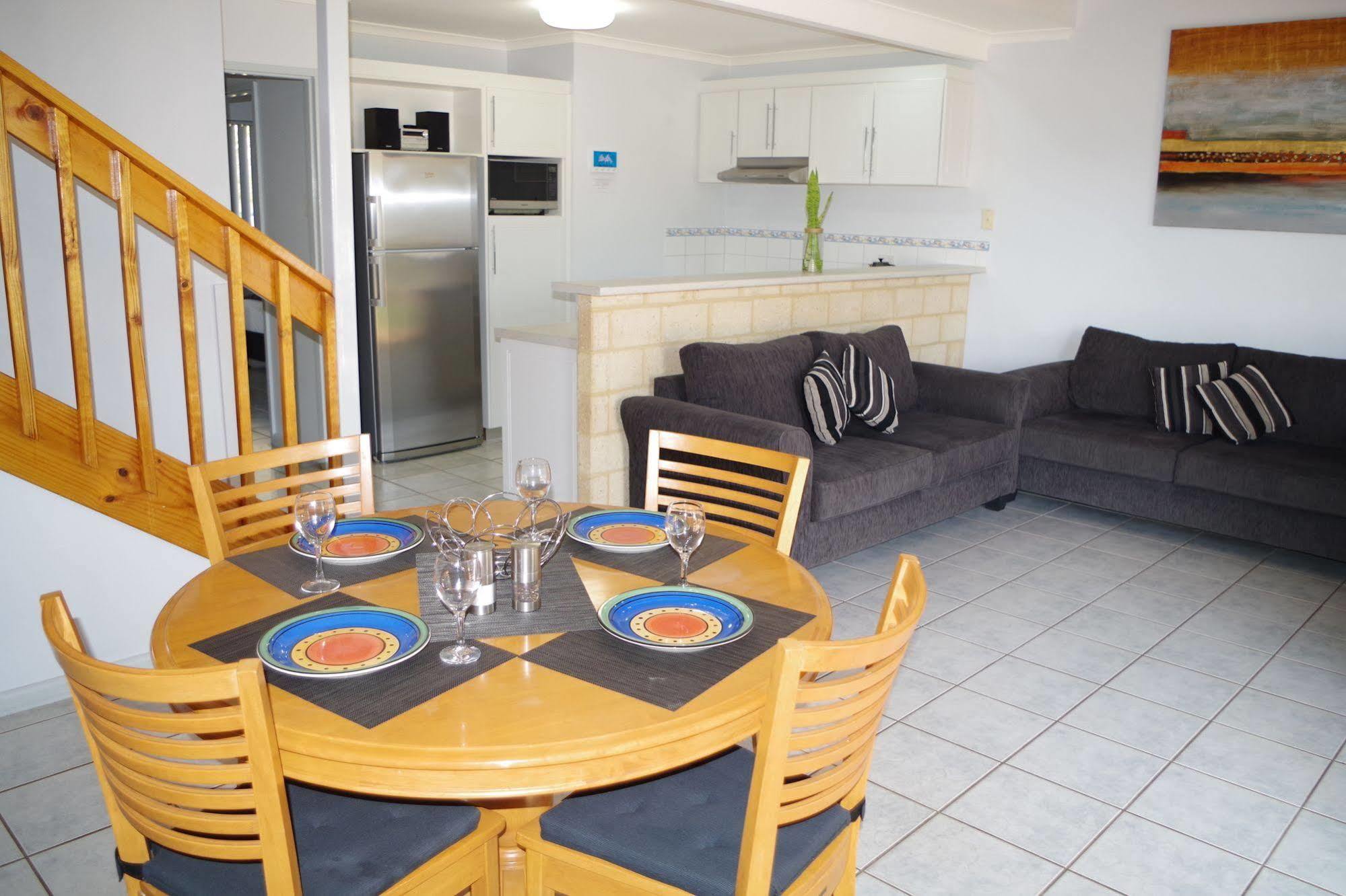 Kalbarri Blue Ocean Villas 外观 照片